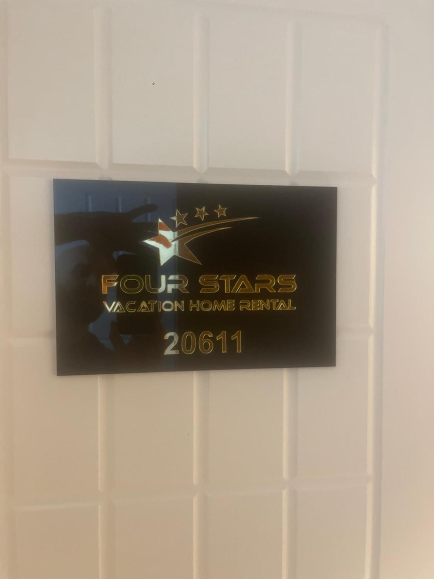 Four Stars Hostel Dubaï Extérieur photo