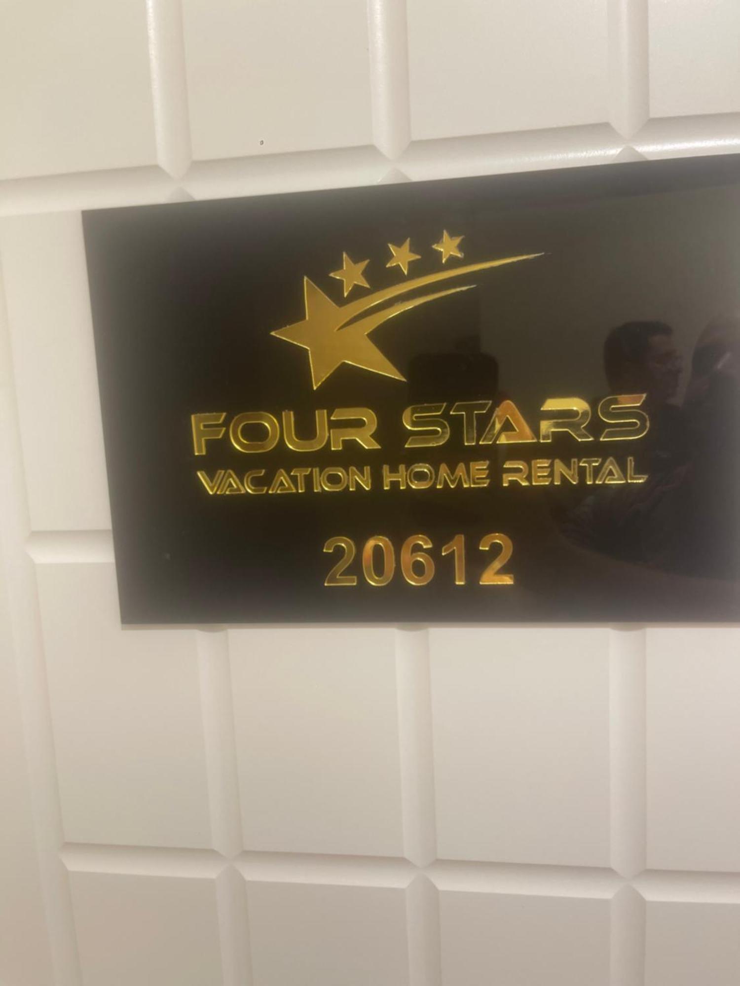 Four Stars Hostel Dubaï Extérieur photo