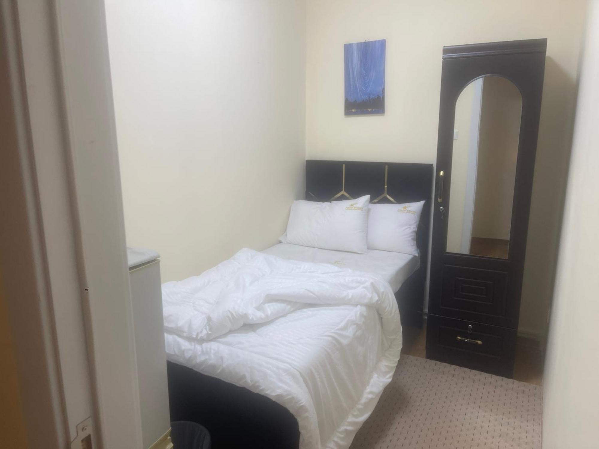 Four Stars Hostel Dubaï Extérieur photo