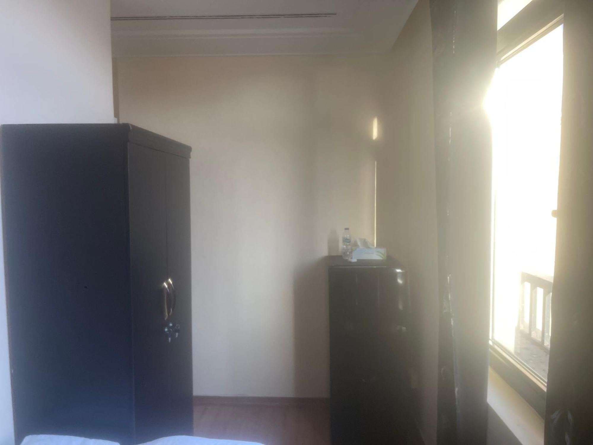 Four Stars Hostel Dubaï Extérieur photo