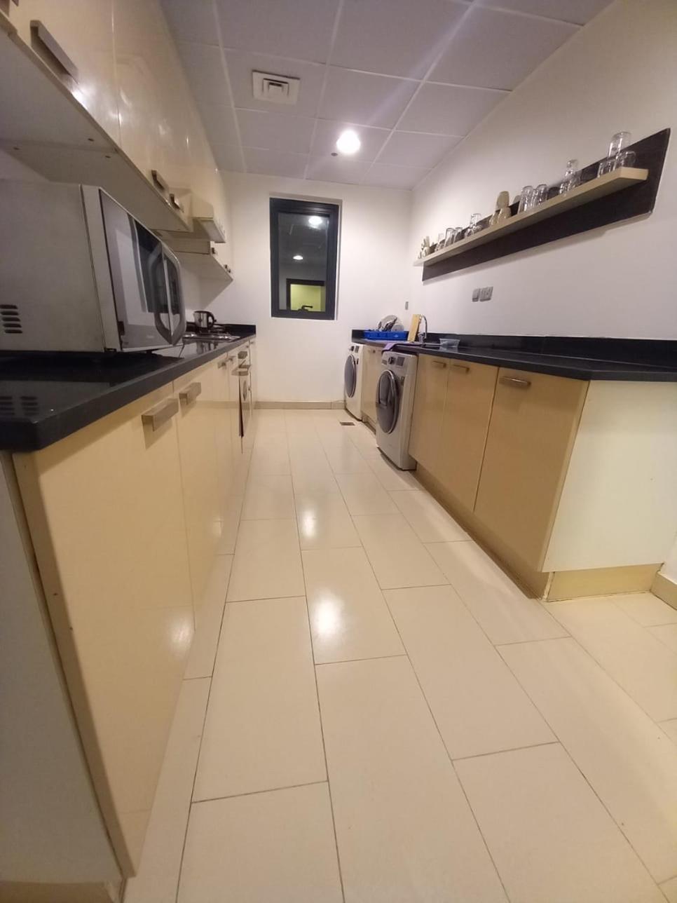 Four Stars Hostel Dubaï Extérieur photo