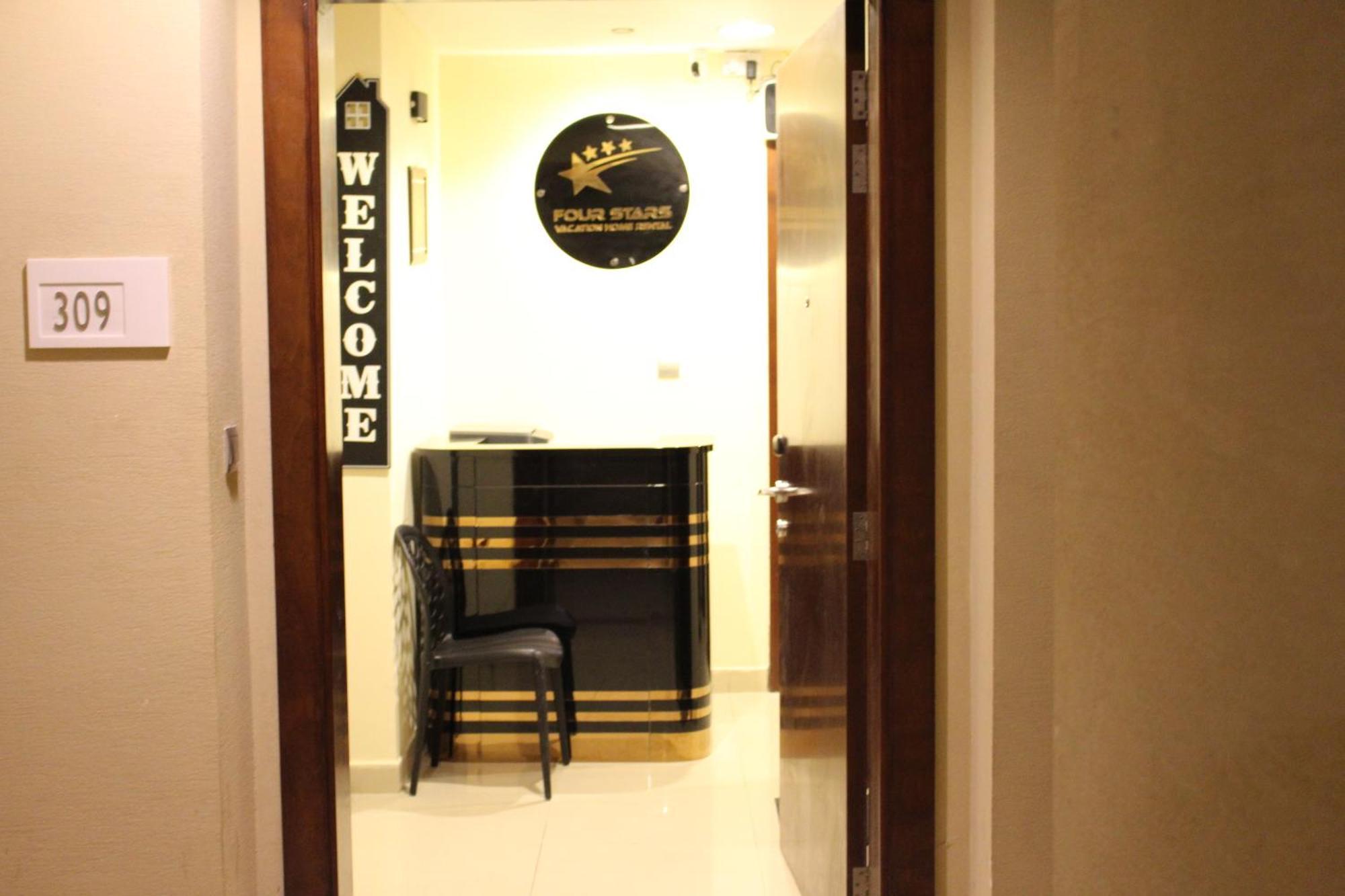 Four Stars Hostel Dubaï Extérieur photo