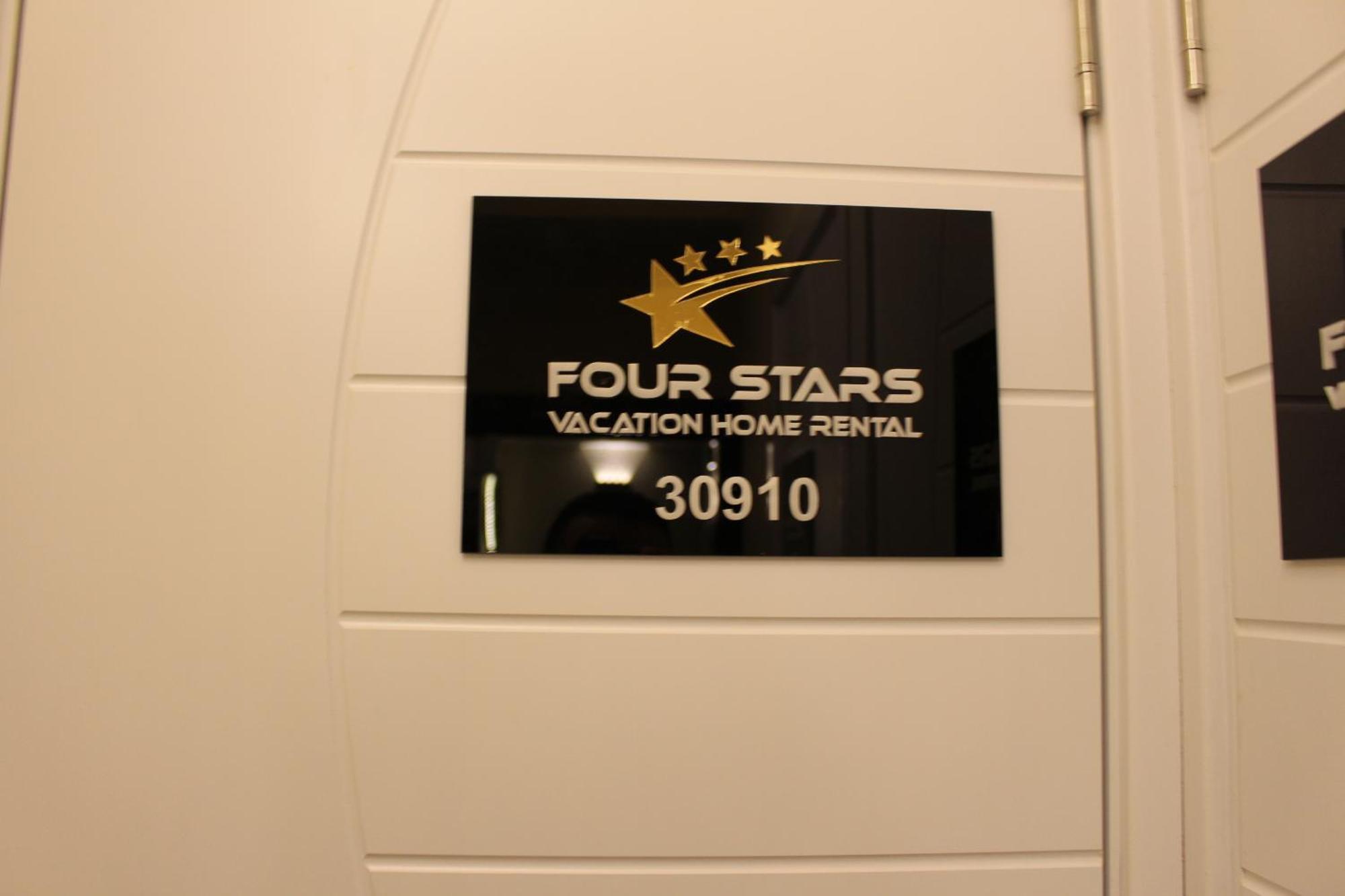Four Stars Hostel Dubaï Extérieur photo